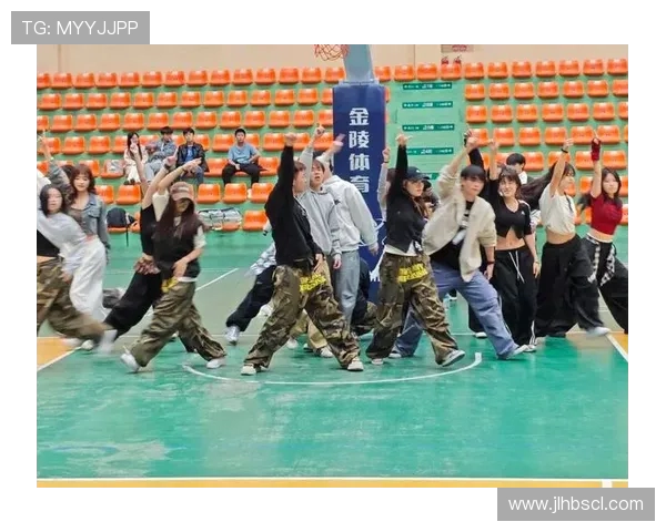 南京街舞队与上海街舞队技术对决赛后分析与精彩瞬间回顾