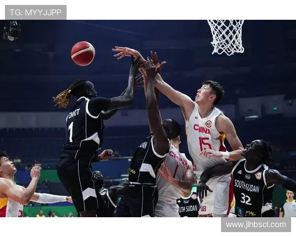 深圳篮球队在世锦赛中的比赛经验与表现分析与反思