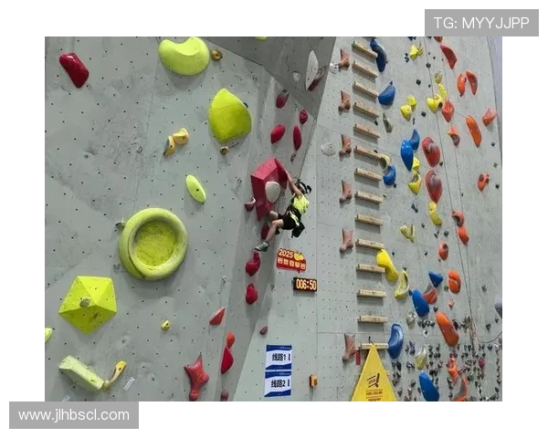 西安攀岩队荣获全国攀岩耐力排行榜第三名展现实力与团队精神 西安攀岩队荣获全国攀岩耐力排行榜第三名展现实力与团队精神