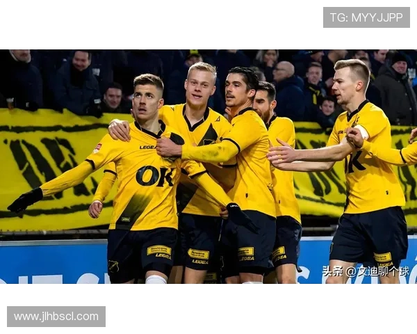 杜伊斯堡与菲尔特的激烈对决展现足球魅力与战术智慧 杜伊斯堡与菲尔特的激烈对决展现足球魅力与战术智慧