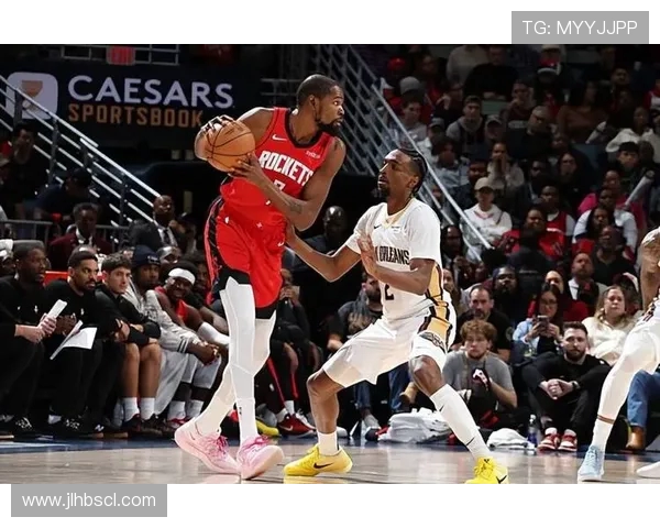 火箭队与鹈鹕队激战正酣直播精彩瞬间不容错过 火箭队与鹈鹕队激战正酣直播精彩瞬间不容错过