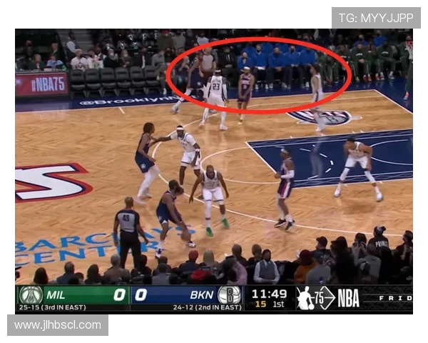 维拉与埃弗顿对决分析球队状态与战术布局探讨